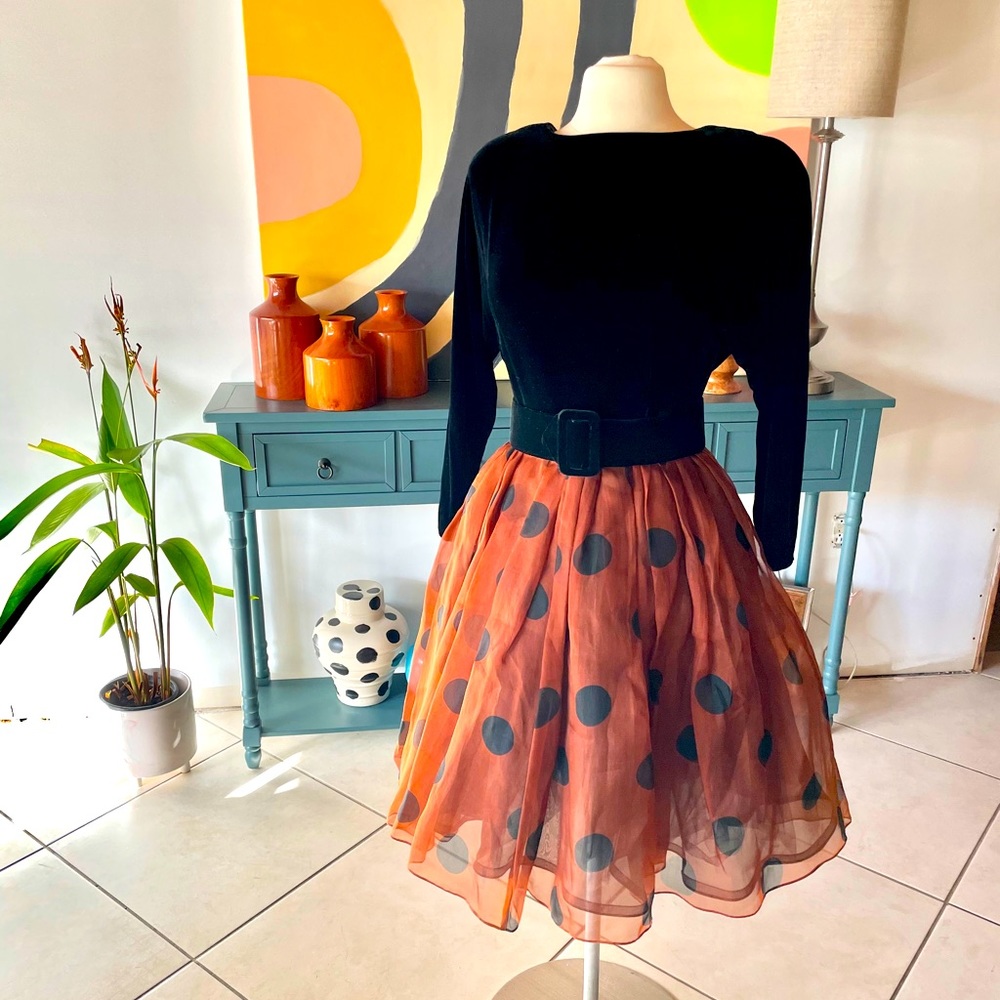 Vintage Liz Claiborne dress with Rockabilly vibes